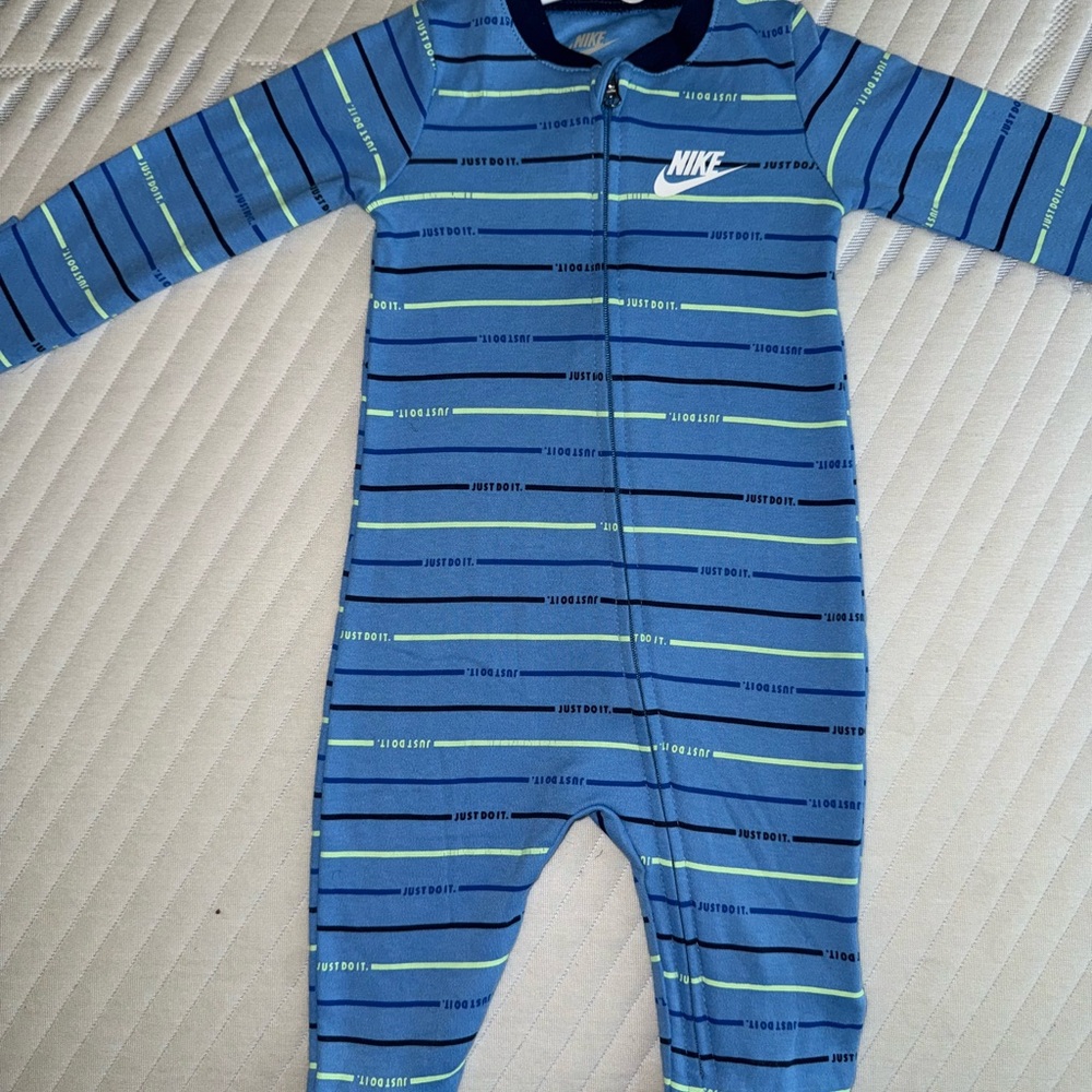 Nike Kids Blue and Green Striped Footie